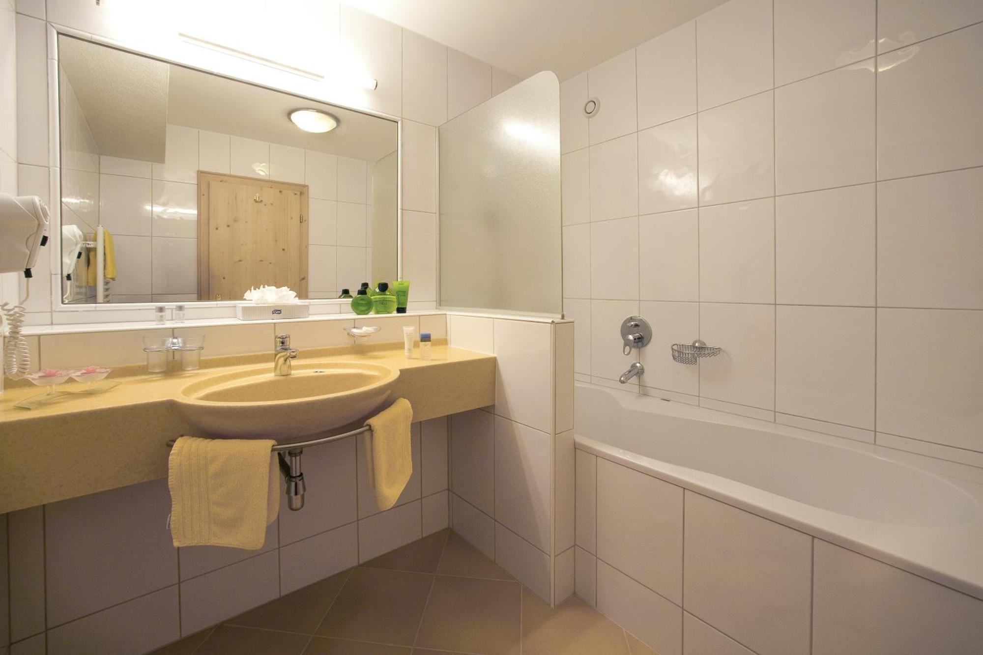 Alpenhotel Tirolerhof Gerlos Chambre photo