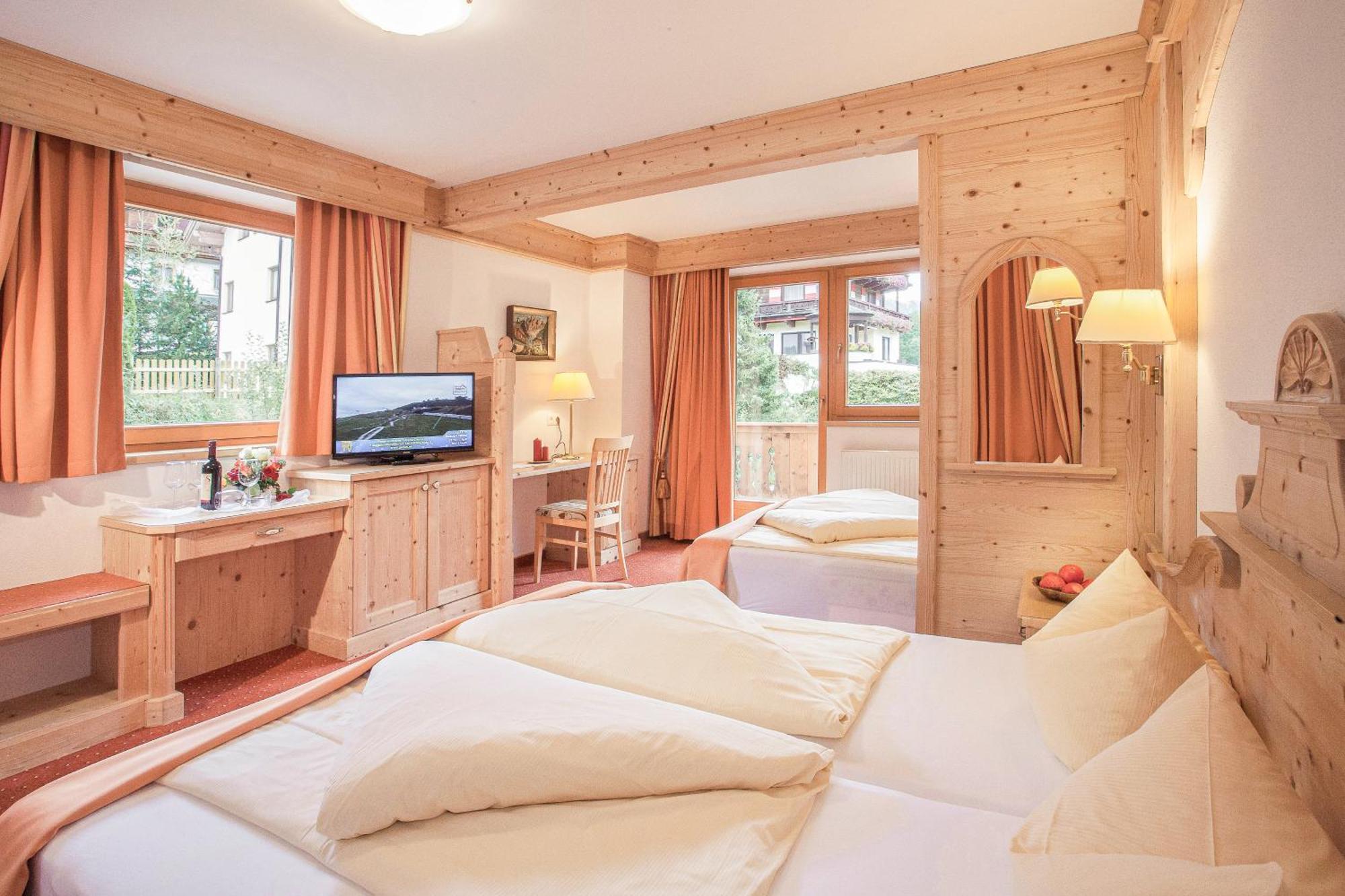 Alpenhotel Tirolerhof Gerlos Chambre photo