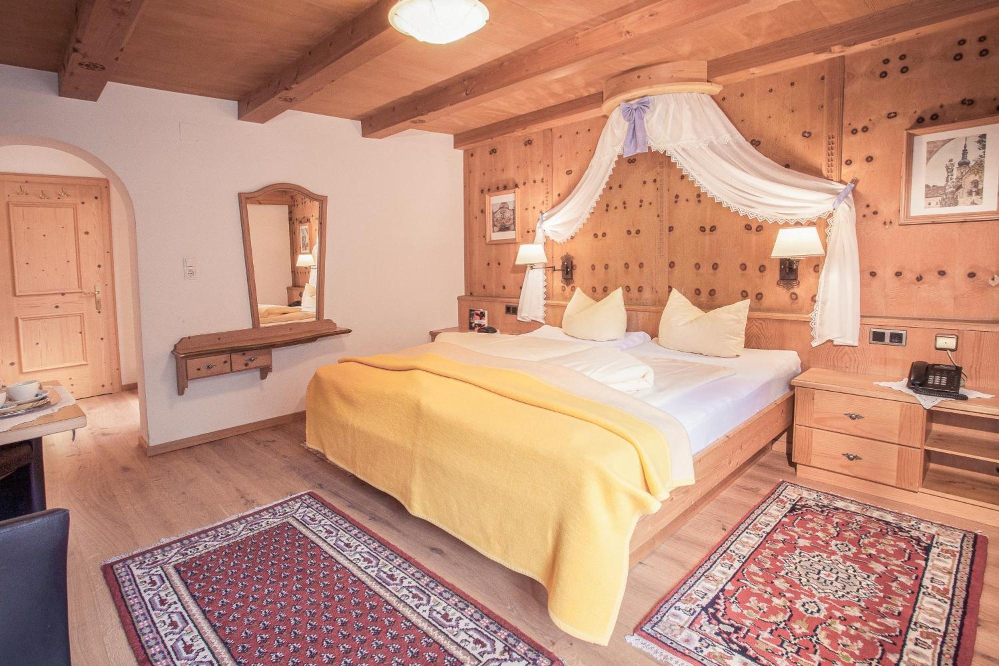 Alpenhotel Tirolerhof Gerlos Chambre photo